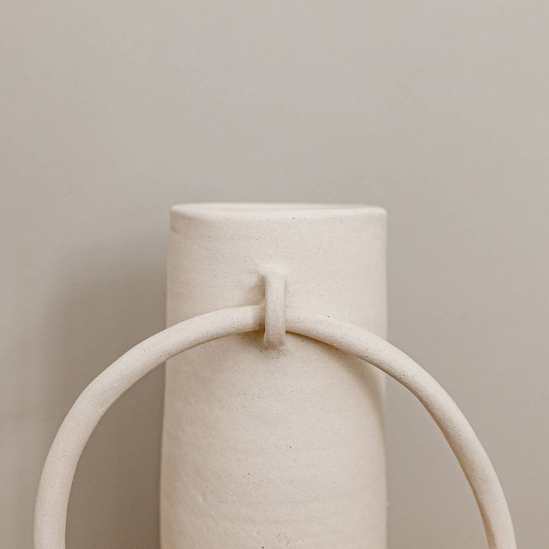 Big Ring Vase: Beige/Narrow