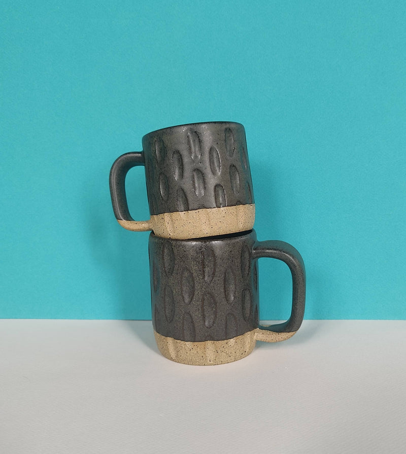 Fat Honeycomb Mug - Black: 12oz