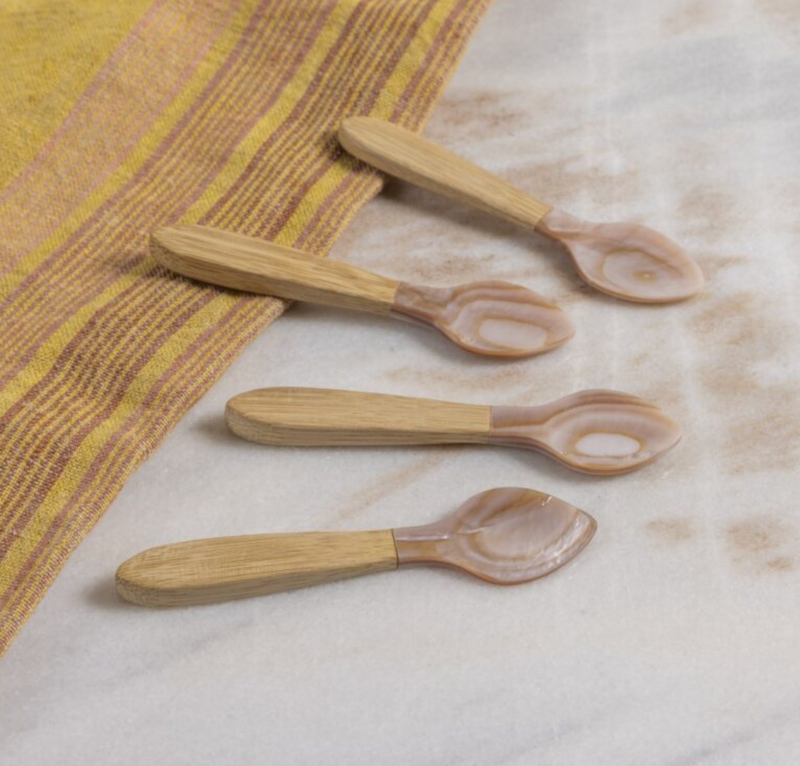 Serin Shell & Bamboo Medium Spoons: Set/4