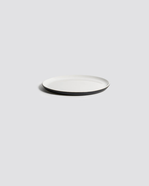 Stoneware Dinner Plate | Matte Black/Shiny White
