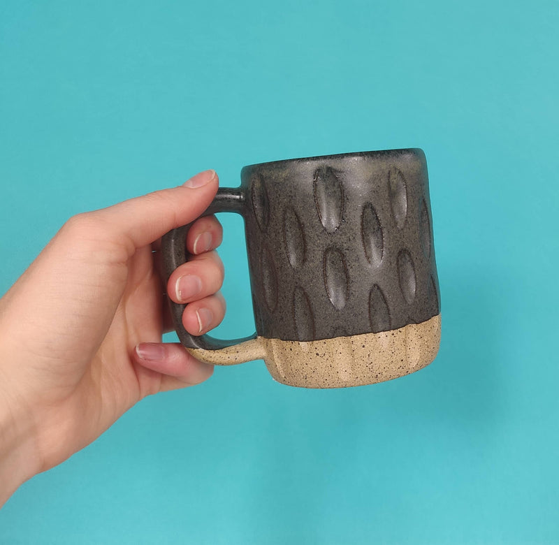 Fat Honeycomb Mug - Black: 12oz